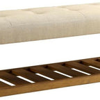 Banc rembourré capitonné avec étagère à lattes – Beige et chêne, pieds coniques, 1 place