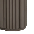 Buffet d'appoint à portes à rayures verticales – Marron, MDF, étagères réglables